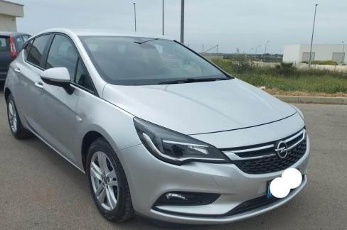 2017 Opel astra