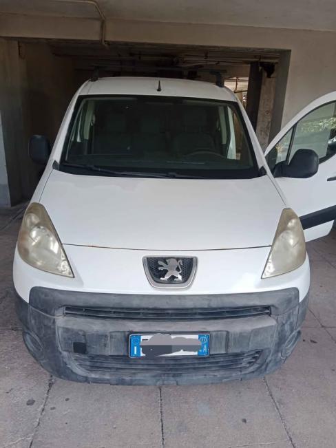 2011 Peugeot 208
